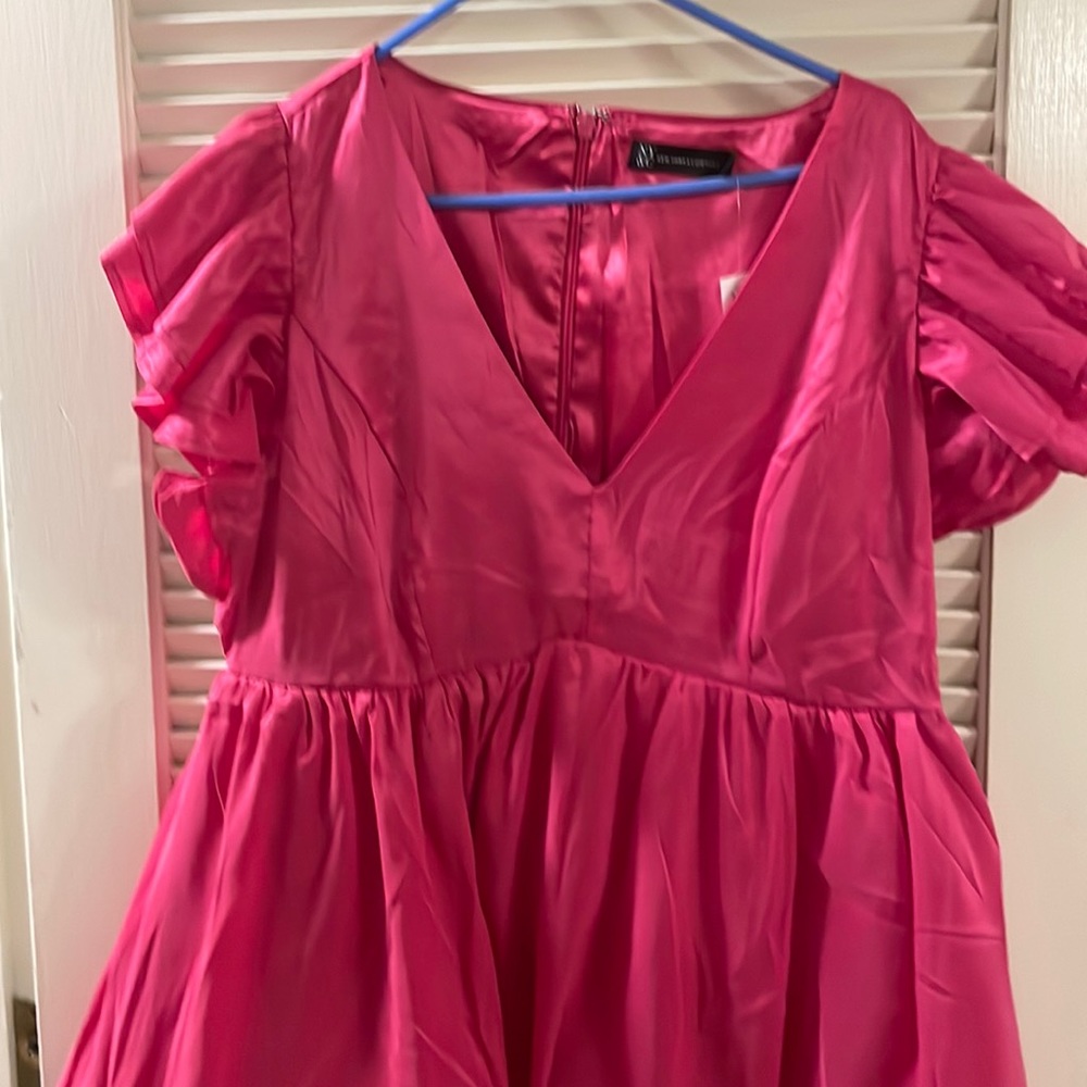 Hot pink Bubble hem dress from NY and Co. size XL